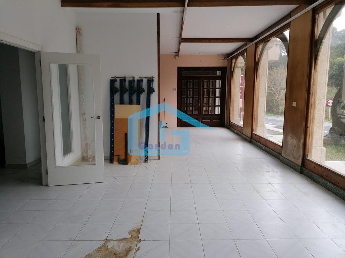 Foto 7 O Grove: A6976: Entreplanta y bajos comerciales, ideal Cambio de uso a Vivienda!!