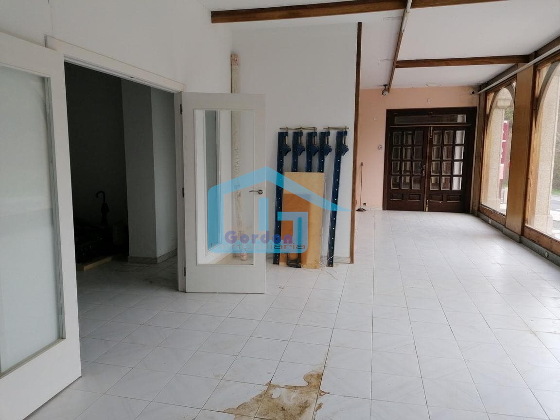 Foto 9 O Grove: A6976: Entreplanta y bajos comerciales, ideal Cambio de uso a Vivienda!!