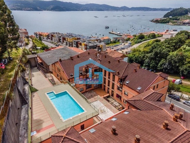 Poio: Piso con vistas al mar en Edificio con piscina comunitaria...